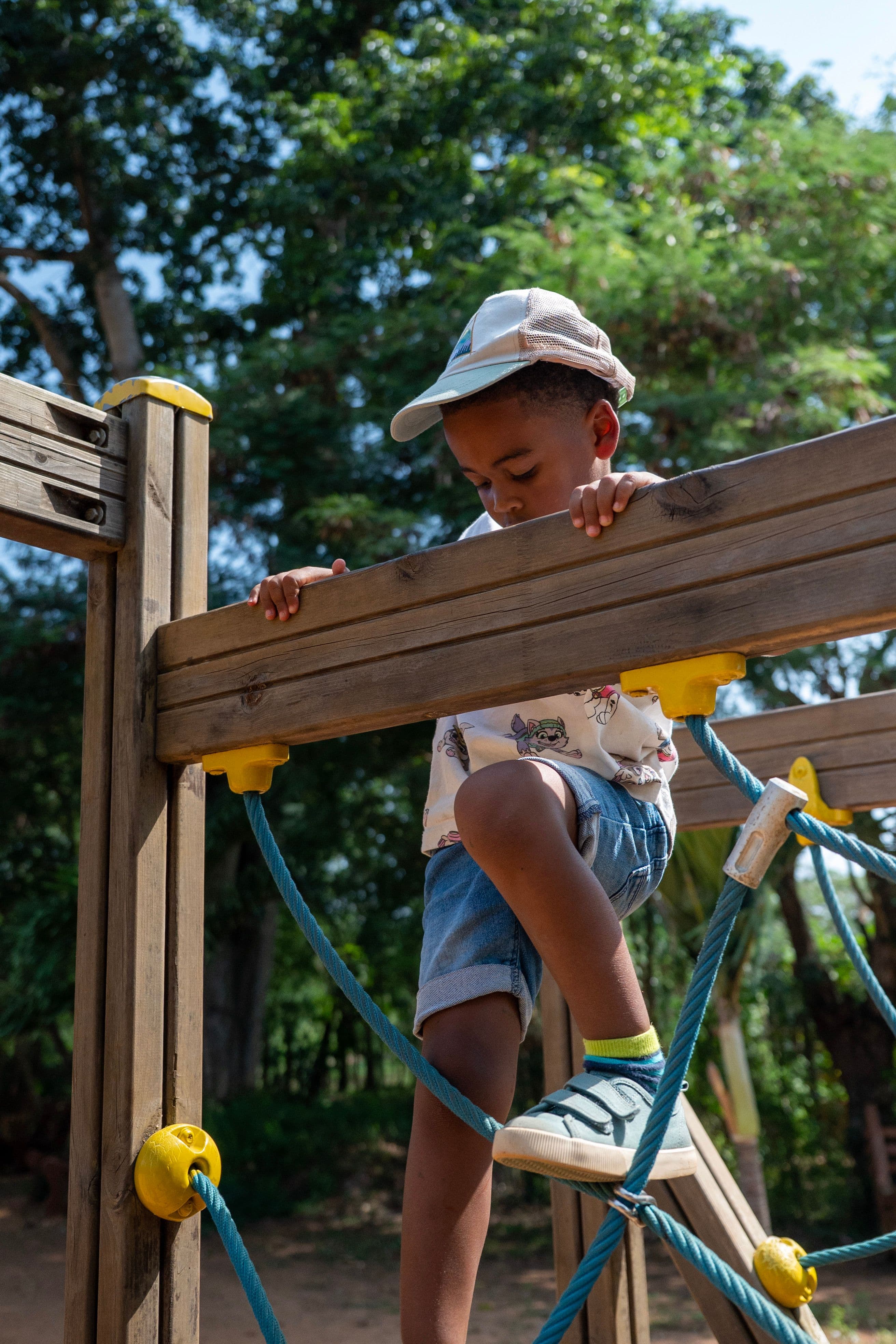 Photography by Conrad Annan - Street Photography